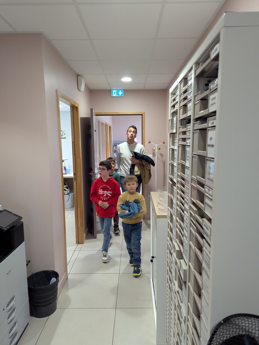 PXL_20261009_124302586